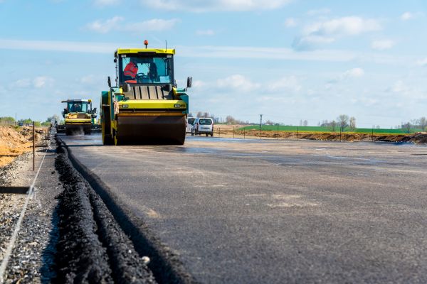 Asphalt Overlay Installation in Kenner