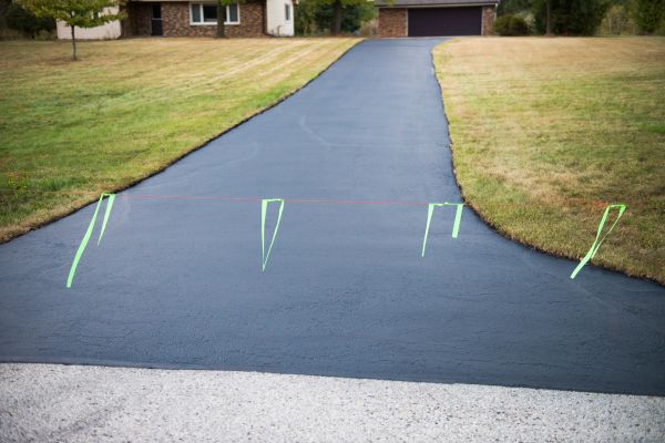 Asphalt Driveway Enlargement in Kenner