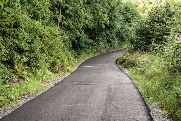 Asphalt Driveway Replacement in Kenner